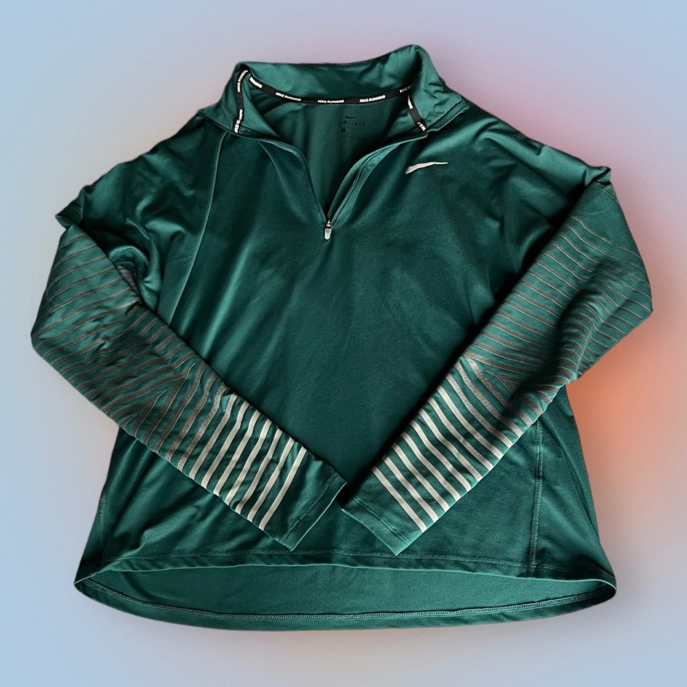 Nike half-zip